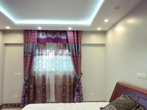 Cho thuê căn hộ 170m2, 3PN đầy đủ nội thất tòa 101 Láng Hạ, Đống Đa, Hà Nội