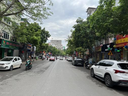 Chủ nhà cần tiền bán gấp căn nhà 5 tầng mặt phố kinh doanh Ngô Xuân Quảng, Trâu Qùy