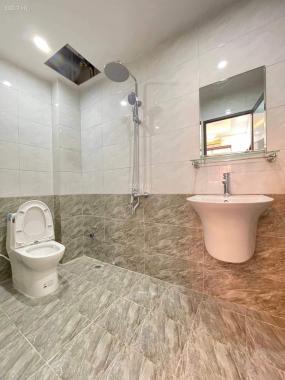 Khương Thượng, nhà mới ở ngay, nhà đẹp, lô góc 2 thoáng. LH 0964295901