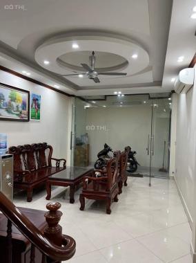 Có 1 không 2 - nhà dân xây - tặng hết nội thất - DT: 61m2 - giá 4,4 tỷ