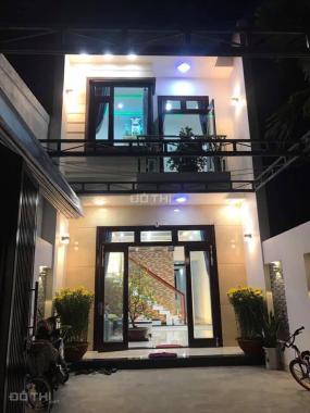 Bán nhà 2 tầng mặt tiền đường Lê Trọng Tấn - Hội An 3 phòng ngủ. Đường 13,5m