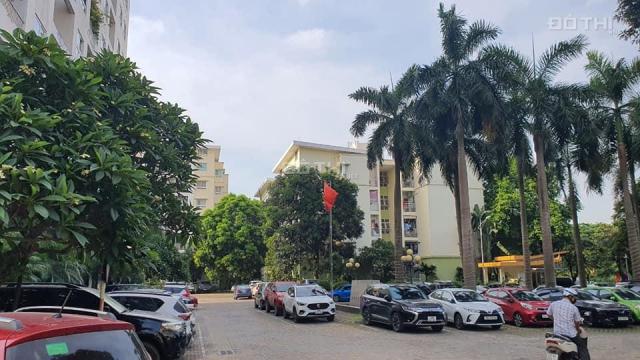 Bán căn hộ 3 ngủ chung cư CT18 Việt Hưng, gia chủ thành đạt, không gian thoáng mát, 100m2, 2,19 tỷ