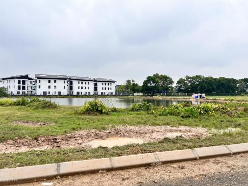Bán lô đất 55,8m2 đối diện trường học viện Chính Sách và phát triển