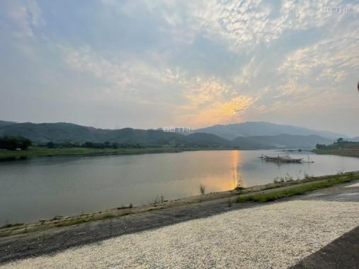 Đất hồ Phượng Mao view hồ tuyệt đẹp phù hợp cho các nhà đầu tư làm homestay nghỉ dưỡng