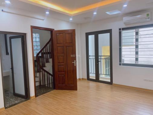 Bán nhà phố VIP Đống Đa mới tinh - 3 bước ra ô tô 6.8 tỷ