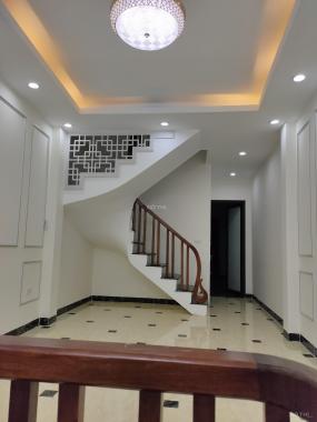 Bán nhà ngõ 85 Trung Tả - 221 Tôn Đức Thắng, 48m2 x 5 tầng, cực đẹp, ô tô gần. Giá 5,1 tỷ