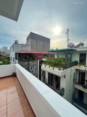 Mình chính chủ cần bán nhà phố Trần Cung DT 55m2 x 5 tầng mặt tiền 4m = 5 tỷ