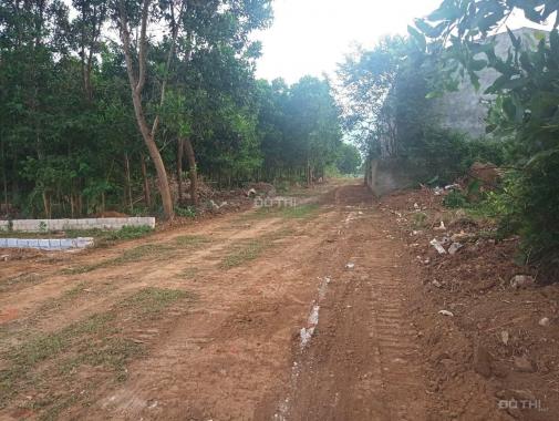 Bán 400m2 đất, full thổ cư, tuyến 2 mặt đường Bãi Dài, nằm sát Xanh Villas tại Miễu Tiến Xuân