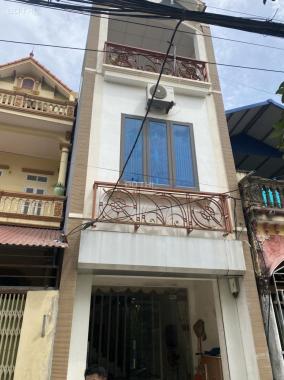 Bán nhà DT 66,5m2 kèm nhà 3 tầng tại Vĩnh Khúc, Văn Giang, Hưng Yên