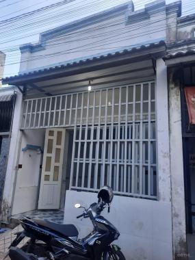 Bán căn nhà 1 trệt 1 gác lửng sổ chung đường Tân Phước Khánh Tân Uyên Bình Dương