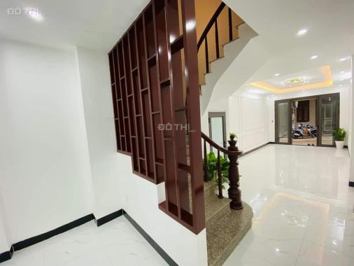 Bán nhà Khương Đình, 49m2 x 4 tầng, lô góc, ô tô tránh, vào nhà, 3 mặt thoáng, giá 9.98 tỷ