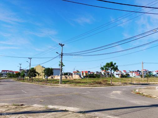 Bán lô đất 225m2 view quảng trường Làng Chài 3 - An Bàng - Hội An. Đường nhựa 19.5m
