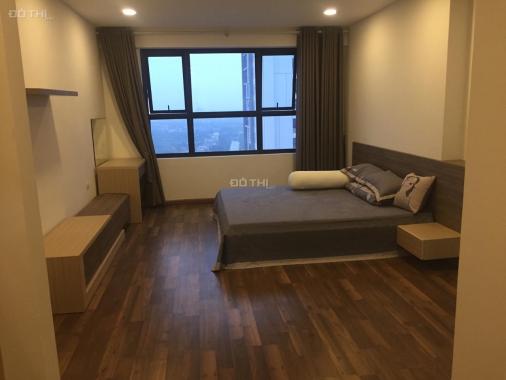 Cần bán gấp căn hộ 3 phòng ngủ tại chung cư Goldmark City - 136 Hồ Tùng Mậu, full NT, view đẹp