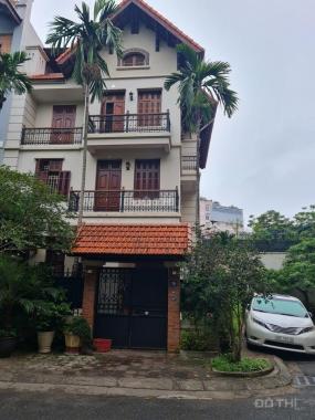 Biệt thự phố Nguyễn Thị Định (Cầu Giấy), 160m2, 5 tầng, MT 8.8m, ô tô tránh, KD, giá nhỉnh 34 tỷ