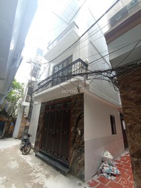Bán nhà riêng phố Trần Phú, Văn Quán Hà Đông 33m2*5T, MT 6.12m. Lô góc 2 thoáng, giá chỉ 4,45 tỷ