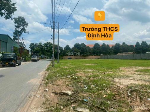 Bán đất tại đường DX 070 (ngay trường học), Phường Định Hòa, Thủ Dầu Một, Bình Dương 141m2 2.85 tỷ