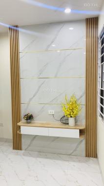 Bán chung cư tại Phương Liên 22m2 giá 600 triệu, sổ hồng riêng. Lh 0968481288