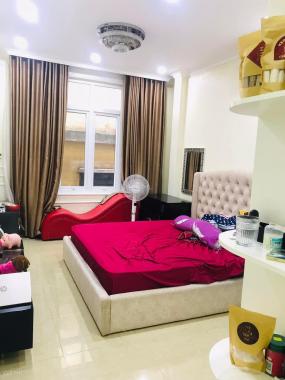 Bùi Thị Xuân - một nhà ra phố - cực hiếm - nội thất 5 sao - S 52m2, giá 6,8 tỷ