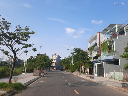 Bán lô đất Nguyễn Ân - đường thông - đối diện trường - khu Hòa Xuân