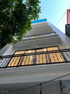 Bán nhà Kim Đồng, nhà mới đẹp, gara, thang máy, ô tô tránh giá 10.2 tỷ