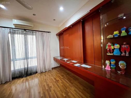 Chính chủ cần bán nhà riêng sát mặt phố Yên Lạc quận Hai Bà Trưng 61m2 x 4 tầng giá chỉ 7 tỷ