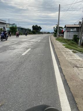 Mặt đường QL27A (Phan Rang - Đà Lạt) mới mở rộng. 200m tới nút giao cao tốc Cam Lâm Vĩnh Hảo 20x50m