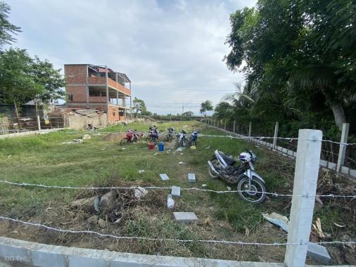 Mặt đường QL27A (Phan Rang - Đà Lạt) mới mở rộng. 200m tới nút giao cao tốc Cam Lâm Vĩnh Hảo 20x50m