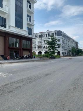 Chính chủ bán đất đấu giá ĐG2, view hồ điều hoà,tại Lai Xá - Kim Chung, 0972990831