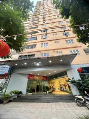 Chính chủ bán căn hộ chung cư CT6 Văn Khê, lô góc, 3 ngủ, 117m2 giá 2.5 tỷ