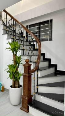 Bán nhanh nhà đẹp mặt Phố Vọng, giá chỉ 11.4 tỷ, 30m2x5T, KD lớn