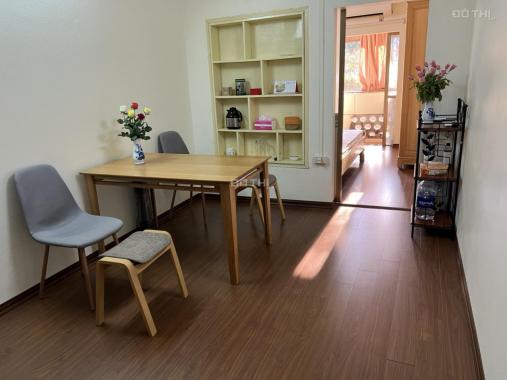 Chính chủ cho thuê căn hộ mới sửa tại E6 khu tập thể Quỳnh Mai, nội thất đầy đủ 0974799178