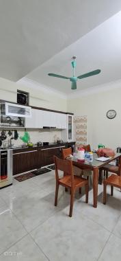 Nhà mặt phố Hoa Lâm, kinh doanh sầm uất, DT 110m2, MT 5m hiếm nhà bán