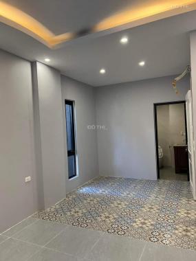 Phố cổ Ngọc Lâm - Gara ô tô - 2 thoáng - 74m2, 5T, MT: 5.5m - Giá: 8.5 tỷ