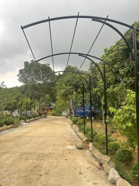 Cần bán khu resort nhà vườn nghỉ dưỡng gần 1 ha giá đầu tư tại xã Tiến Xuân, Thạch Thất, Hà Nội