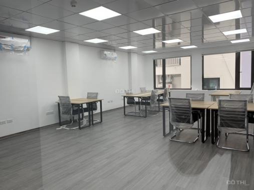 Cho thuê sàn văn phòng Khuất Duy Tiến, 60 m2/tầng, thông sàn, vp sạch đẹp