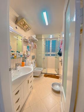 Bán căn hộ chung cư 196 Thái Thịnh 120m2 có 3PN - 2WC nhà đẹp có full nội thất mới, căn góc