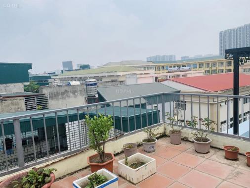 Chính chủ cần bán nhà riêng Ngõ Quỳnh Thanh Nhàn quận Hai Bà Trưng 41m2 x 6 tầng giá 7,9 tỷ