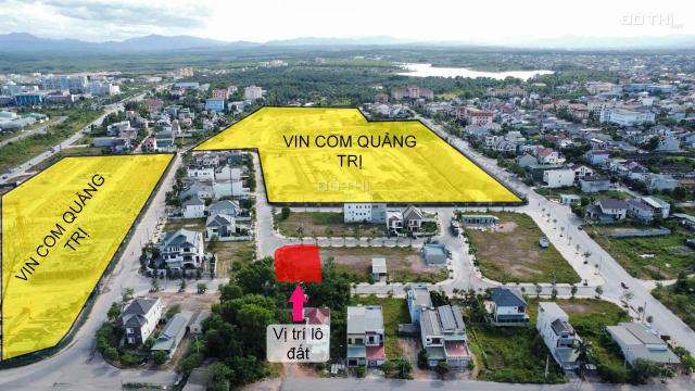 Gấp gia đình cần bán mảnh đất 3 mặt tiền, diện tích 525.8m2 ngay VinCom Đông Hà Quảng Trị