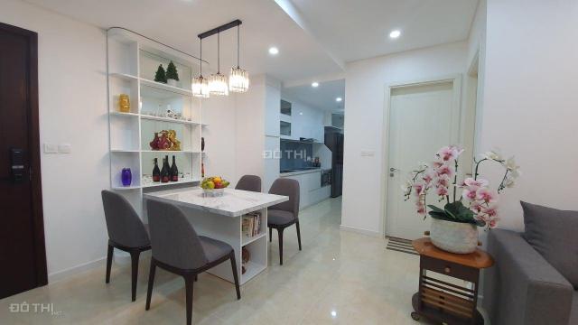 Chính chủ cho thuê căn hộ D'Capitale Trần Duy Hưng, 2 phòng ngủ, full đồ, giá 14 tr/th. 0932438182