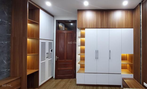 Hiếm - Nhà đẹp phố Ngọc Thụy, 80m2 x 5 tầng, ô tô tránh, gara 2 ô tô, nội thất xịn, 9,2 tỷ