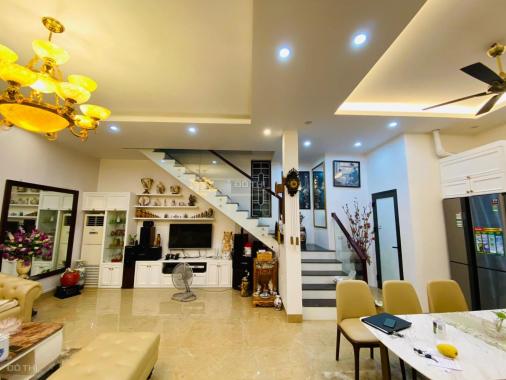 Phân lô VIP Thái Hà - nhà dân xây cực đẹp - ô tô 7 chỗ vào nhà - vừa ở vừa kinh doanh