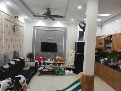 Bán nhà Khương Hạ, Thanh Xuân 31m2, 4 tầng, 4.2 tỷ, gần phố, full nội thất, 50m bãi gửi ô tô