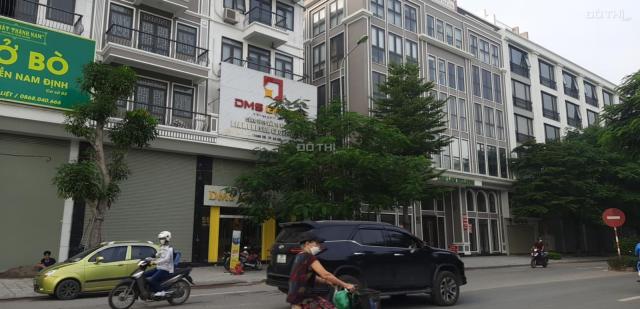 Bán đất ô tô đỗ cửa Nguyễn Xiển 61 triệu/m2 DT 60m2 MT 4.8m