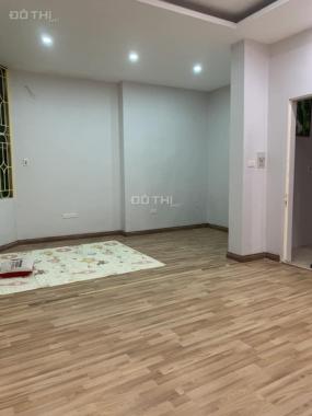 Tôi bán nhà ngõ 97 Văn Cao, BĐ giá 11.5 tỷ, 60m2x5T, ngõ thông, KD được