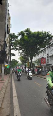 Bán nhà mặt phố Nguyễn Công Hoan - mặt tiền 4.5m - diện tích 65m2 - Quận Ba Đình