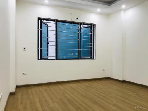 Bán nhà Tây Mỗ, 30m2 x 5T, không gian xanh, thoáng mát, đường ôtô cách 50m, giá 2,83 tỷ