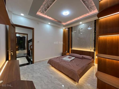 Bán nhà đẹp, ở víp nhất QTP, tặng full nội thất 2tỷ, Kênh Tân Hóa, 60m2, giá chạm đáy 7tỷ