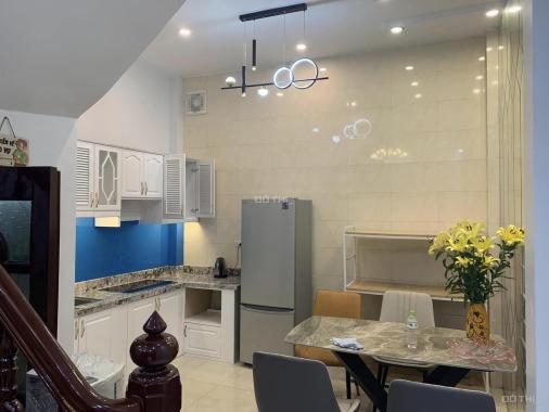 Cần bán nhà ngõ 46 Hào Nam, giá 3.6 tỷ, 35m2x4T, ngõ thông