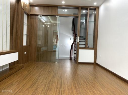 Bán nhà ngõ 376 đường Bưởi, Vĩnh Phúc, Ba Đình 40m2 xây 5 tầng mới, cách đường ô tô 5m giá 5,1 tỷ