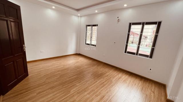 Bán nhà 5 tầng đẹp, sổ đỏ 40m2. Vị trí cực hót ngõ 2 Xuân Đỉnh, Xuân La 4,49 tỷ có thương lượng